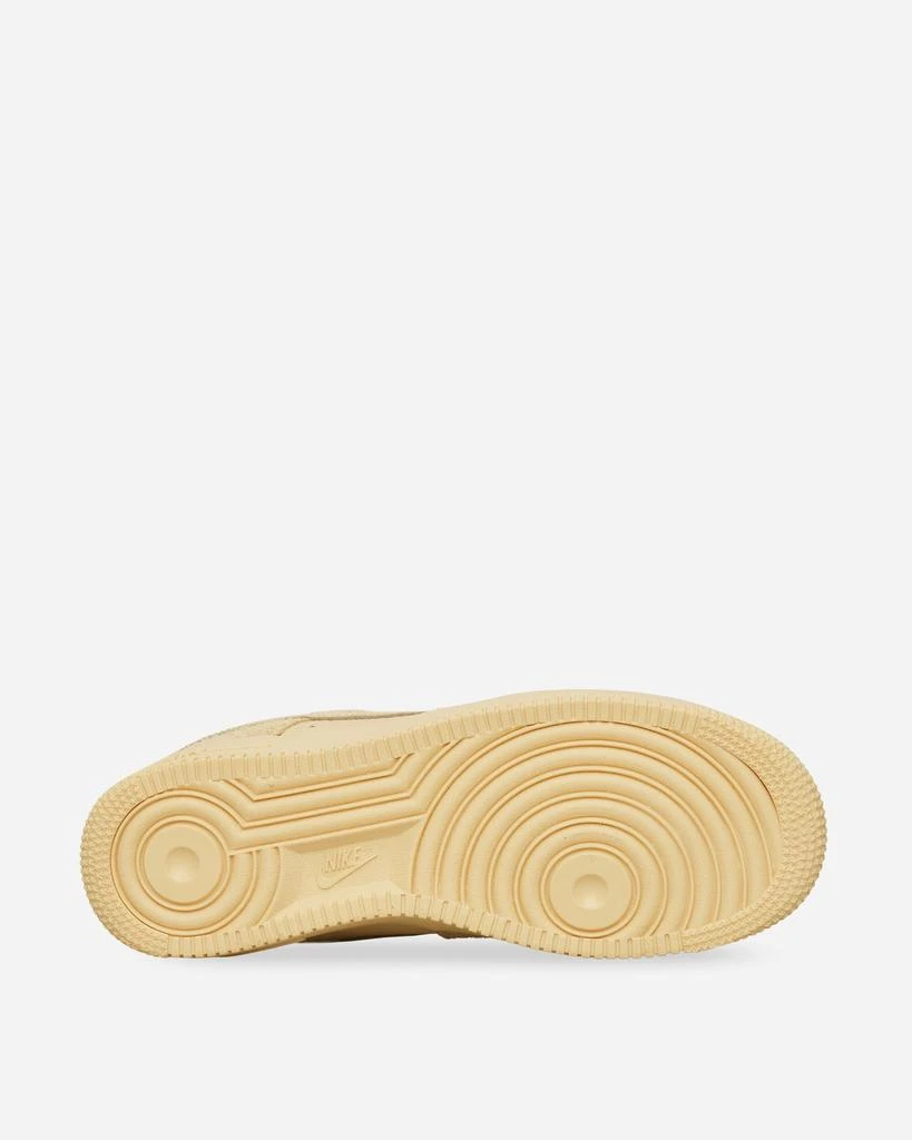NIKE Women's Air Force 1 '07 Sneakers Pale Vanilla 6