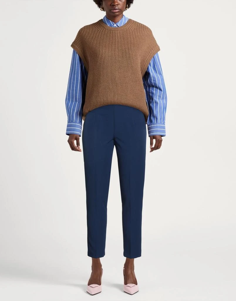 GAI MATTIOLO Casual pants 2