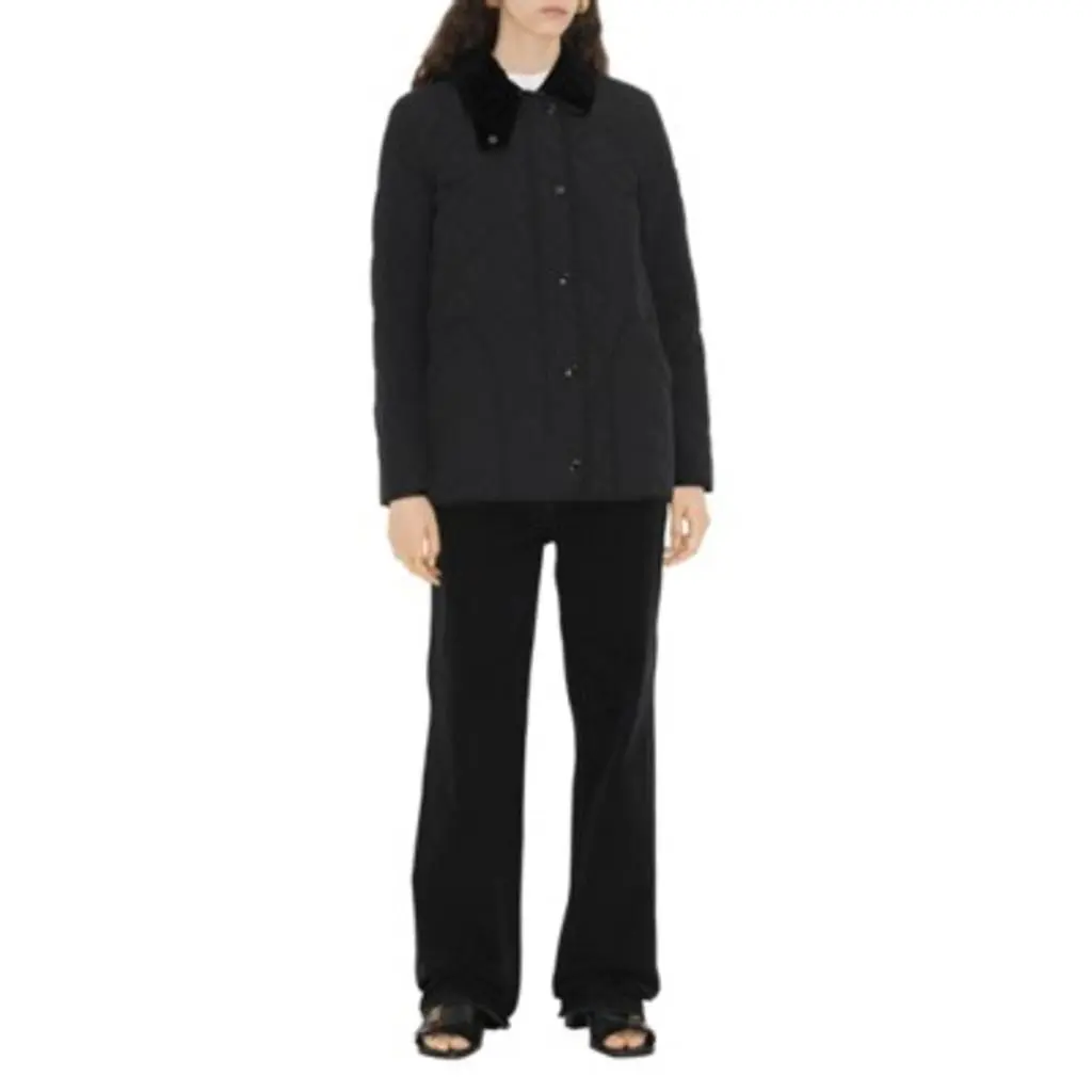 Burberry Quilted thermoregulated barn jacket 2