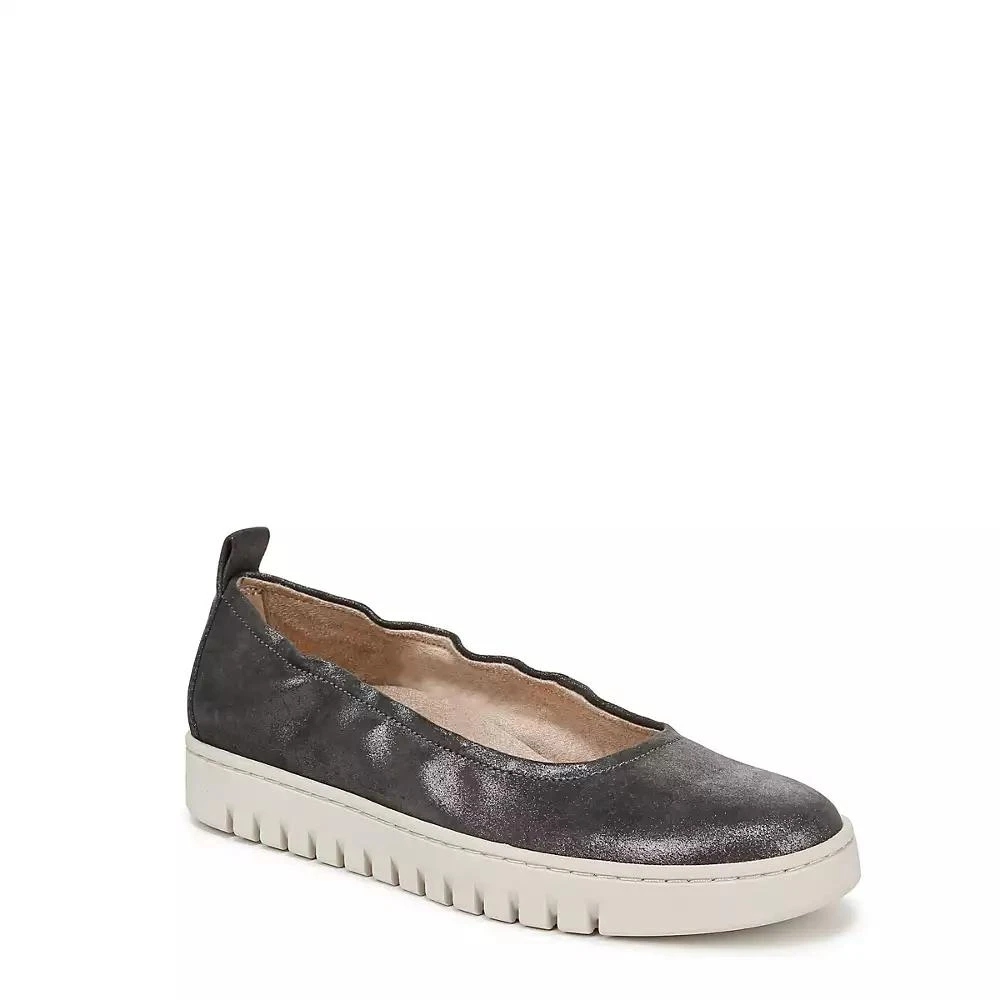 VIONIC Womens Uptown Ballet Flats 1