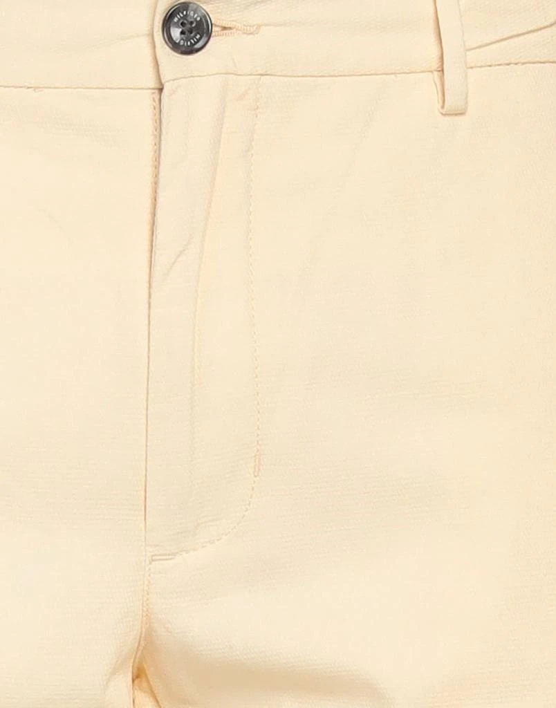 Tommy Hilfiger Shorts & Bermuda 4