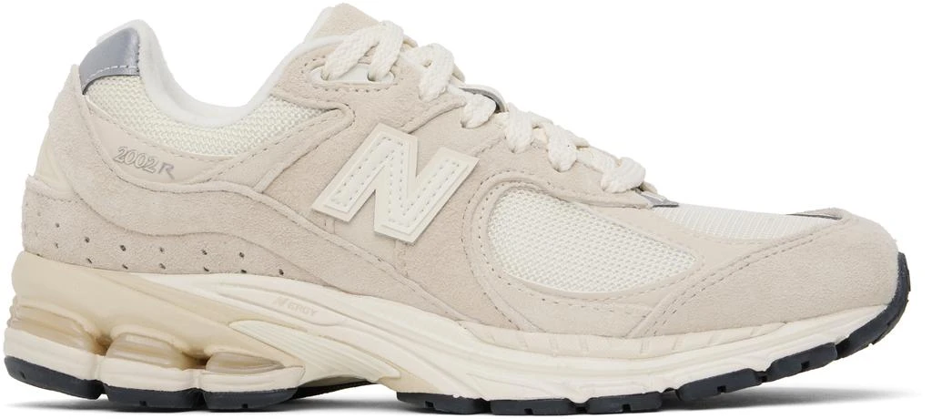 New Balance Beige 2002R Sneakers 1