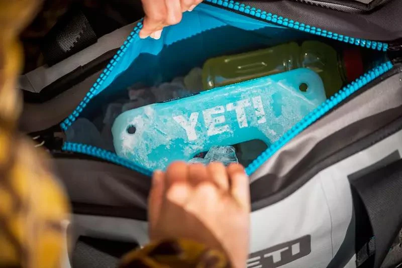 YETI YETI 2 lb. Ice Pack 6