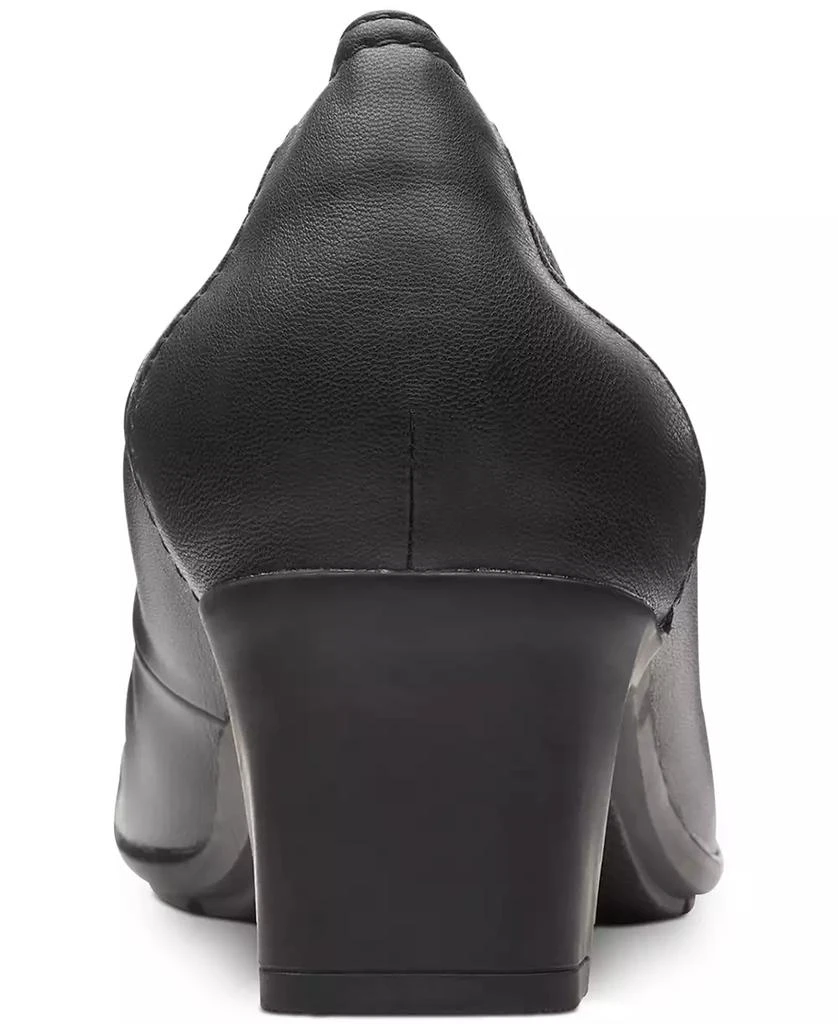 Clarks Women's Neiley Pearl Slip-On Pumps 6
