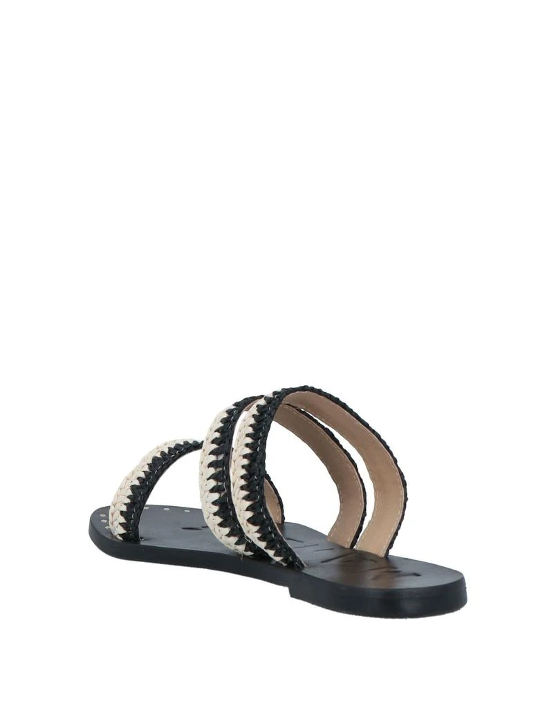 MANEBÍ Sandals 3