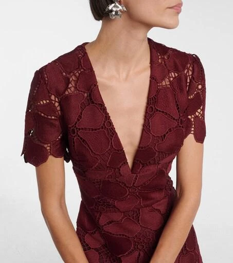 Elie Saab Guipure lace silk-blend maxi dress - Dresses & Skirts - Free  Shipping - BeyondStyle