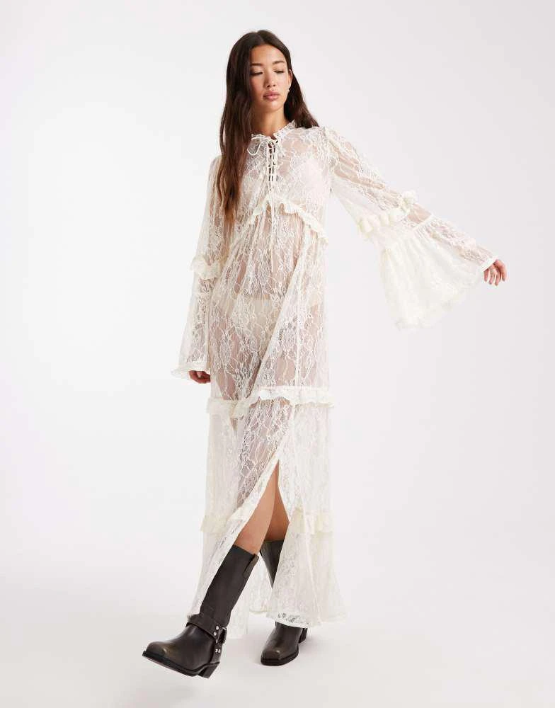 Miss Selfridge Miss Selfridge tiered lace maxi dress in ecru - Dresses &  Skirts - Free Shipping - BeyondStyle