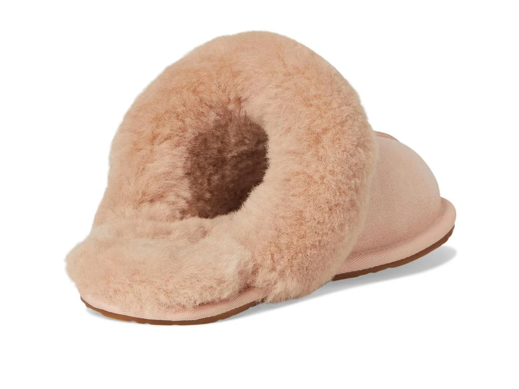 UGG Scuffette II 5