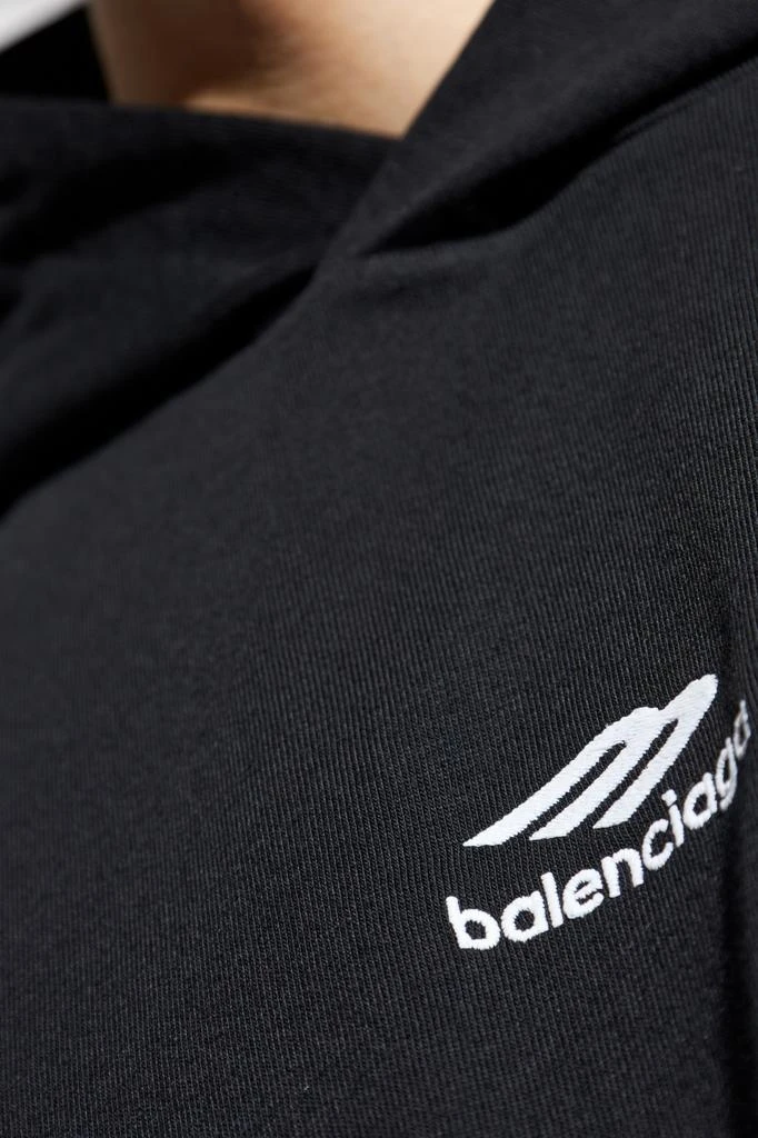 Balenciaga T-shirt from the Skiwear collection 5
