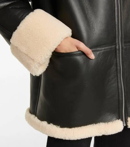 Totême Oversized shearling jacket 5