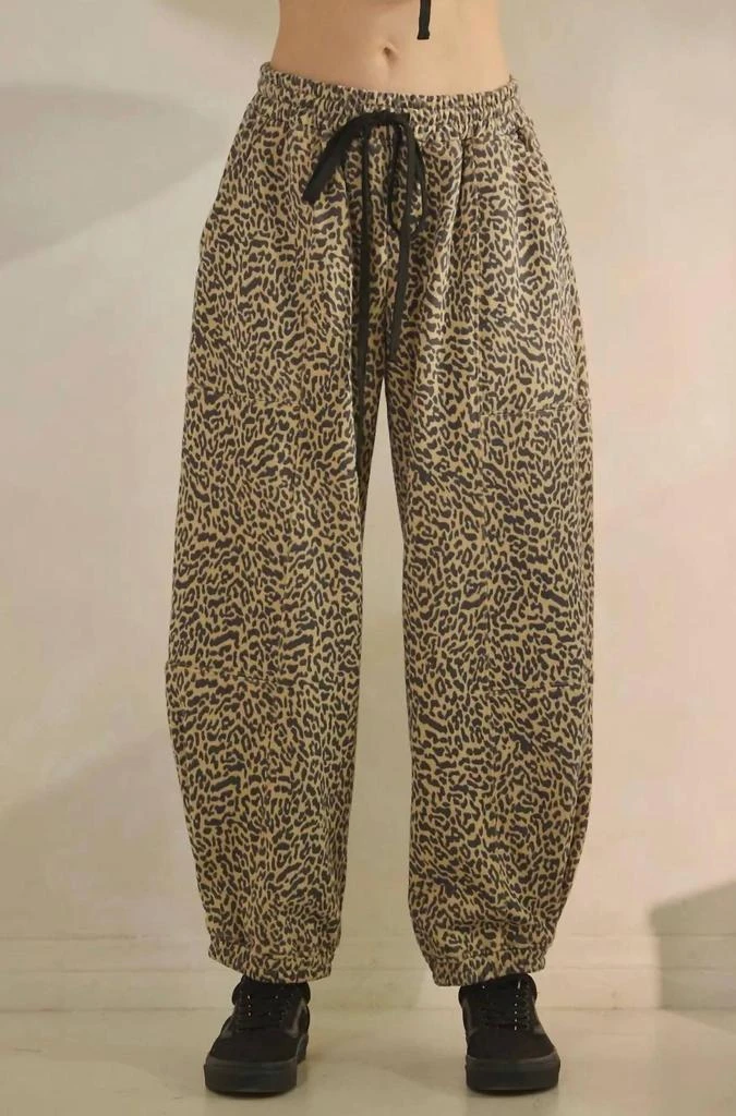Veveret Veveret - Leopard Printed French Terry Pant