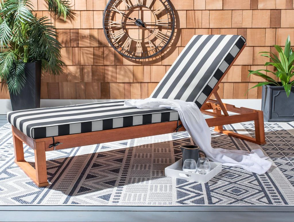 Safavieh Solano Sunlounger (Indoor / Outdoor) 10