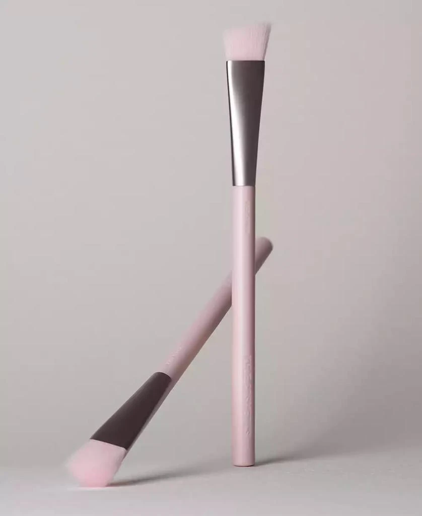 Kylie Cosmetics Concealer Brush 4