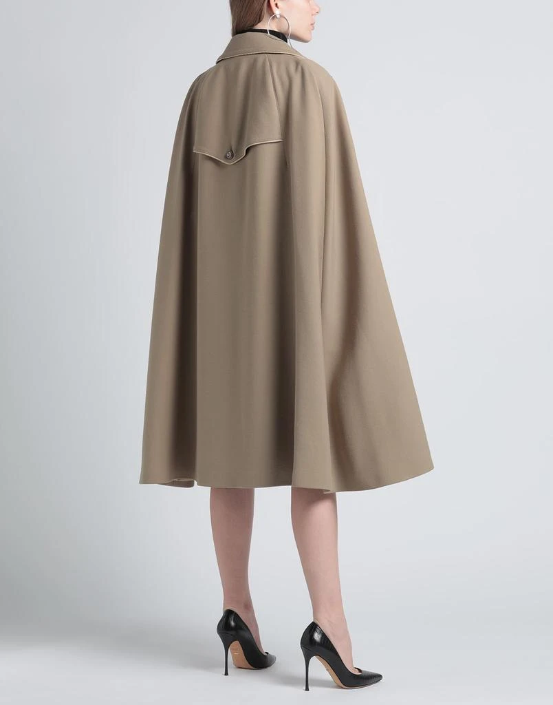 Dolce
Gabbana Cape 4