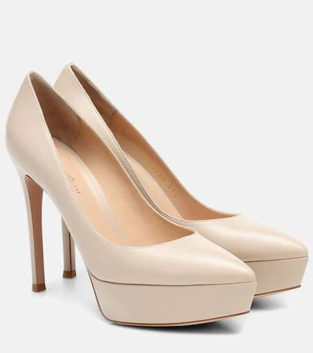 Gianvito Rossi Dasha leather pumps 1
