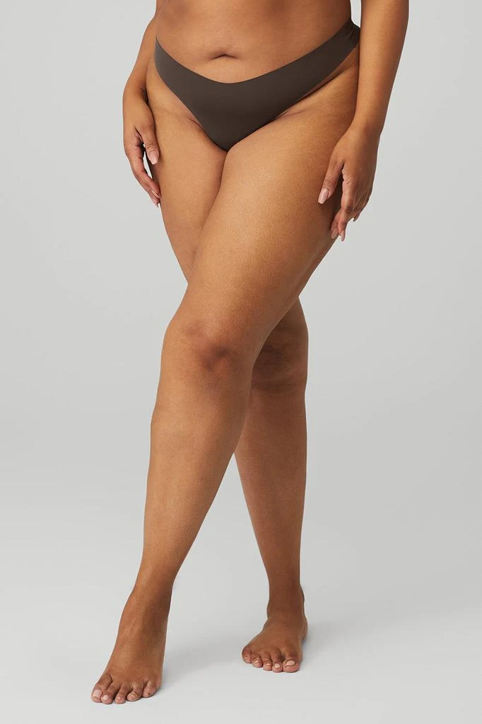 Alo Airbrush Invisible Thong - Raisin 5