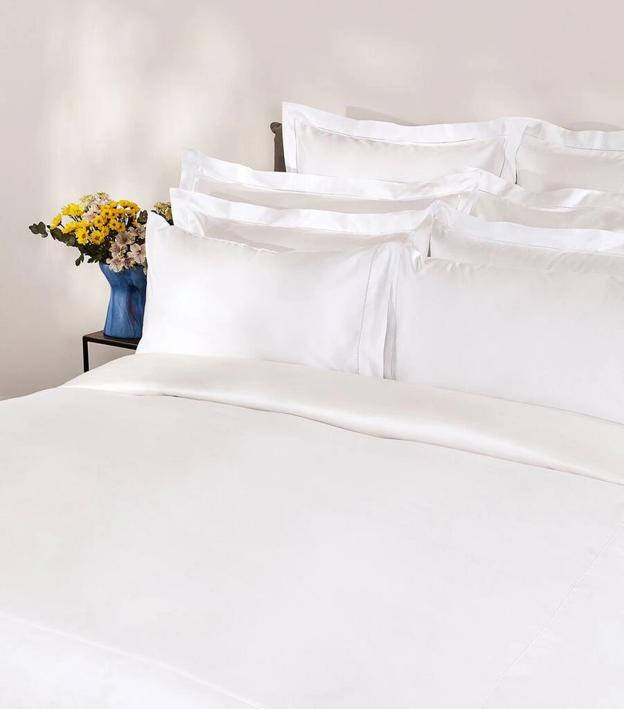 Peter Reed Wycollar Square Pillowcase (70cm x 70cm) 2
