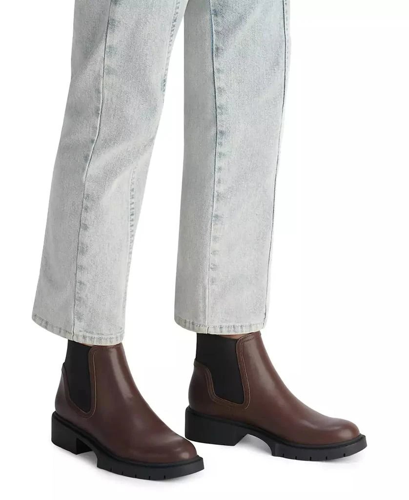 Coach Women's Lenora Pull On Lug Sole Chelsea Booties 6