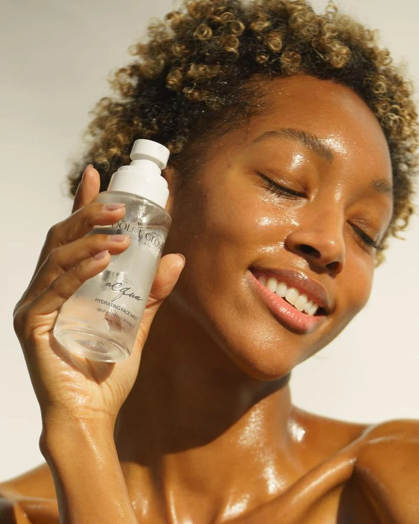 Dolce Glow Acqua Hydrating Self-Tanning Water Face Mist 4