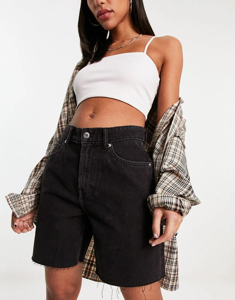 Bershka Bershka high waisted raw hem longline denim jorts in black 1