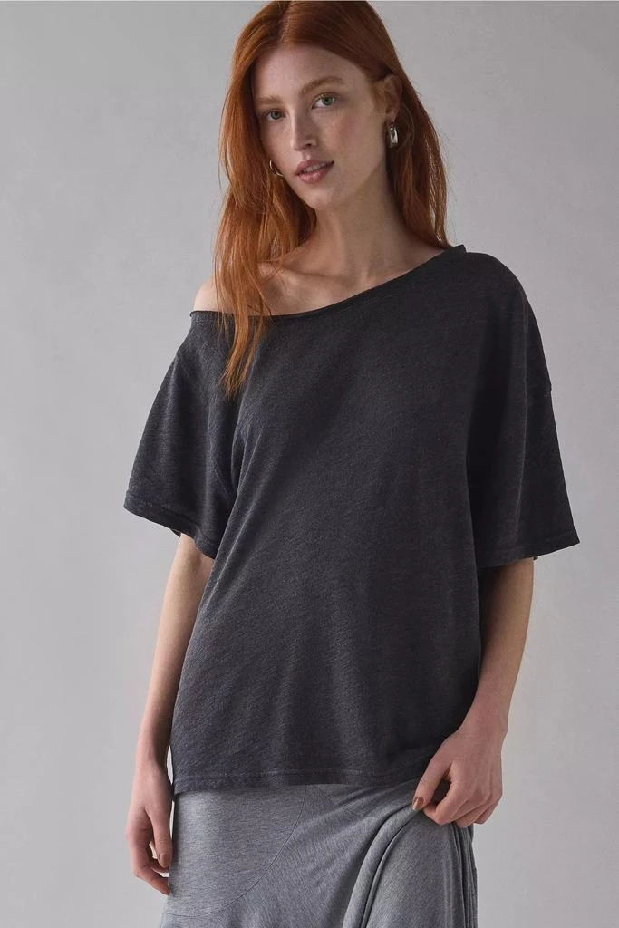 BDG BDG Courtney Off-The-Shoulder Oversized Tee 1
