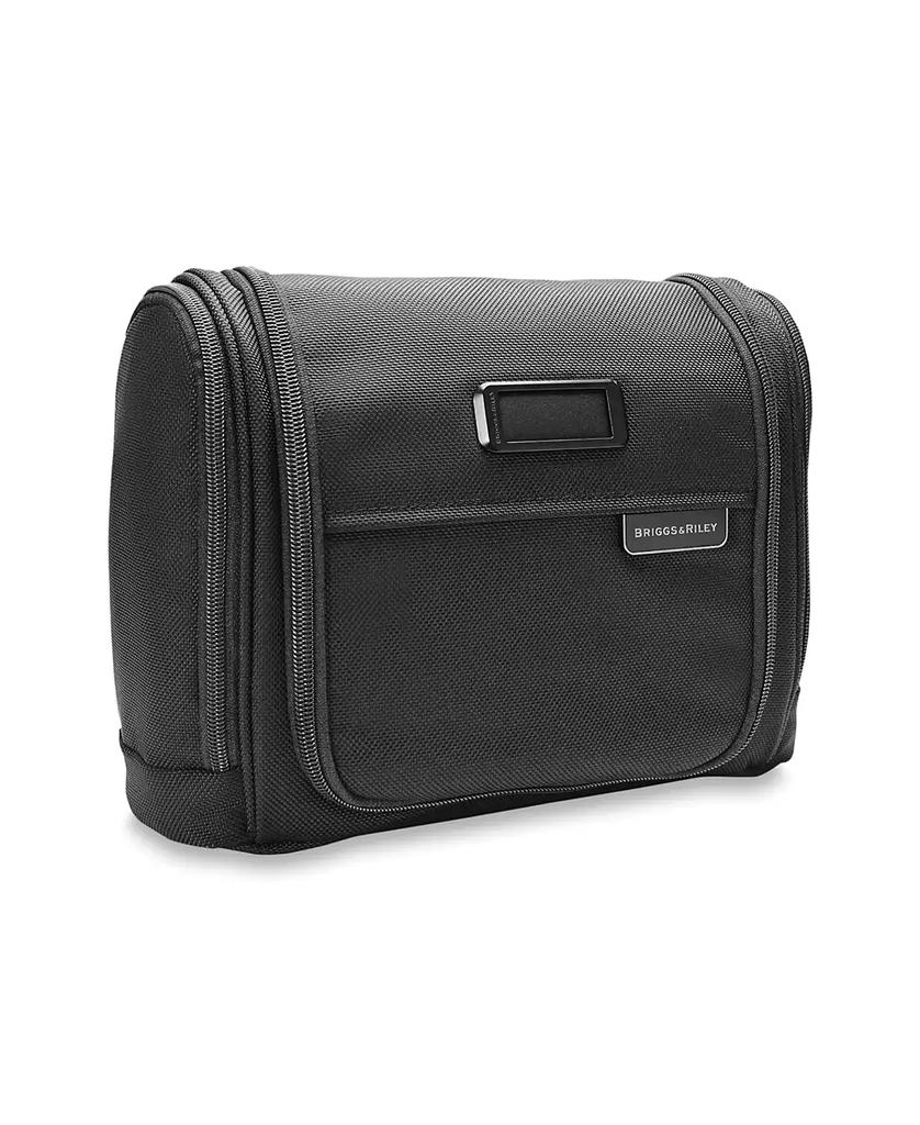 Briggs & Riley Baseline Deluxe Hangable Kit