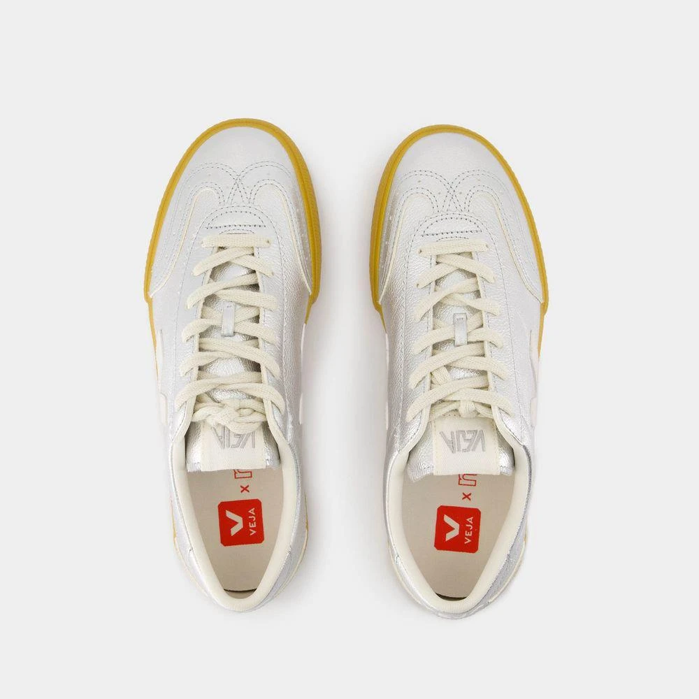 Veja VOLLEY SNEAKERS 4