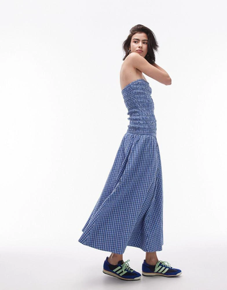 Topshop Topshop shirring check bandeau maxi dress in blue 1