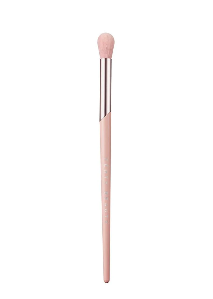 Fenty Beauty Tapered Blending Brush 210 1