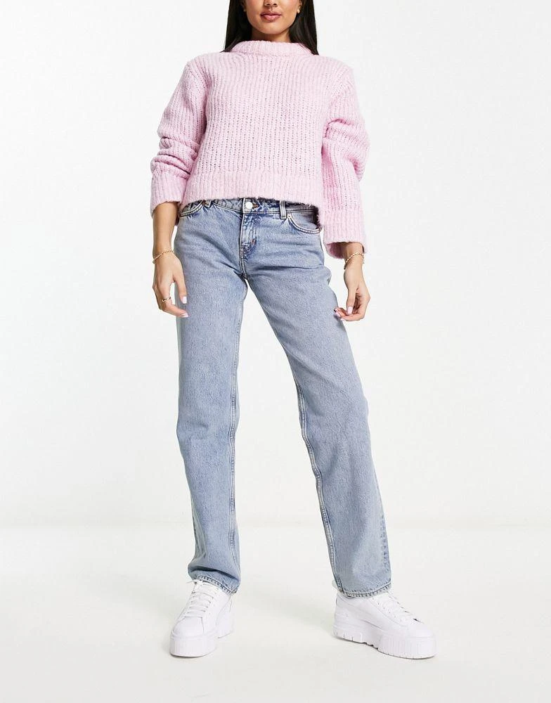 Monki Monki Moop low rise straight leg jeans in light blue 4