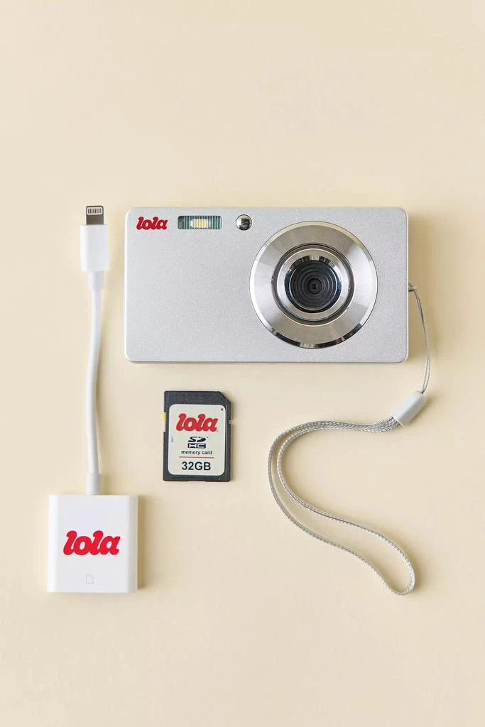 Lola Lola Essential Digital Camera Bundle 1