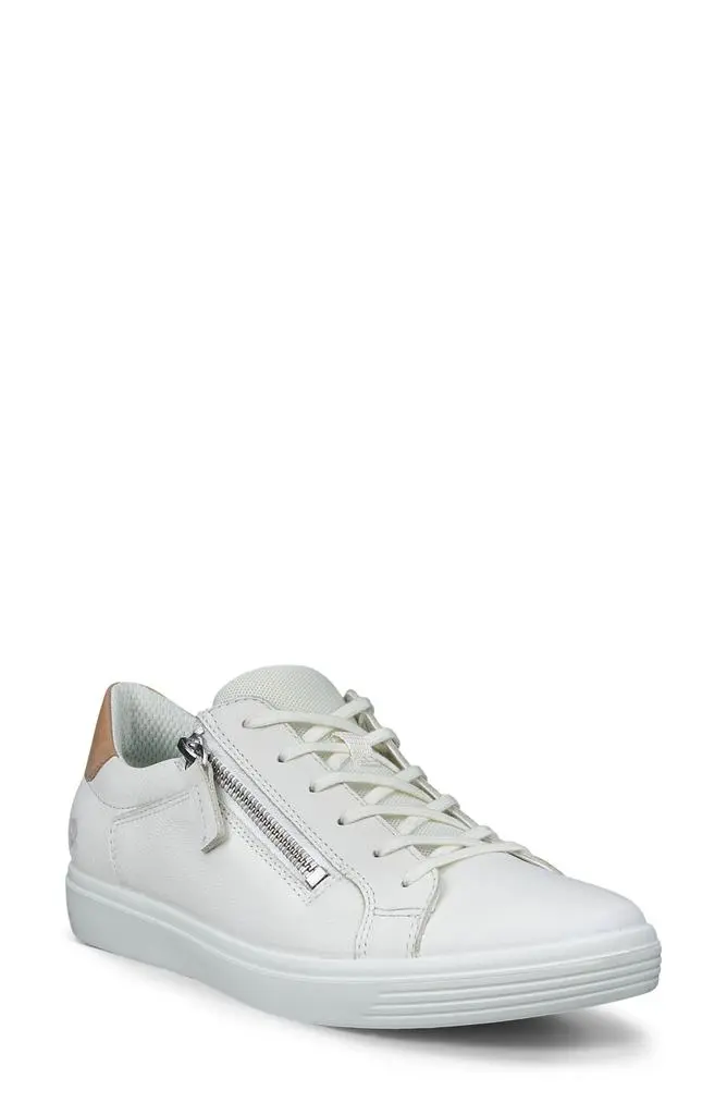 ECCO Classic Zip Sneaker
