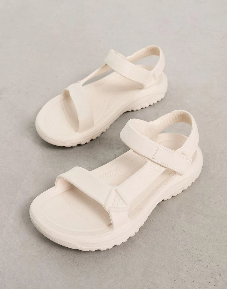 Teva Teva Hurricane drift sandal in beige 3
