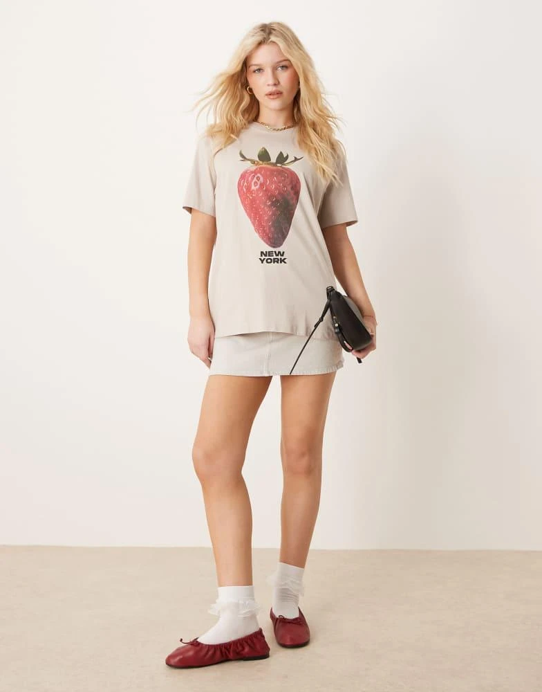 Abercrombie & Fitch Abercrombie & Fitch short sleeve skimming embellished strawberry t-shirt in beige 1