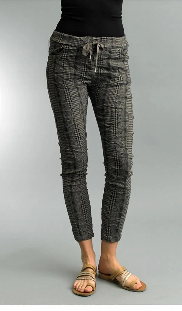 TEMPO PARIS Plaid Jogger Pant In Black 1