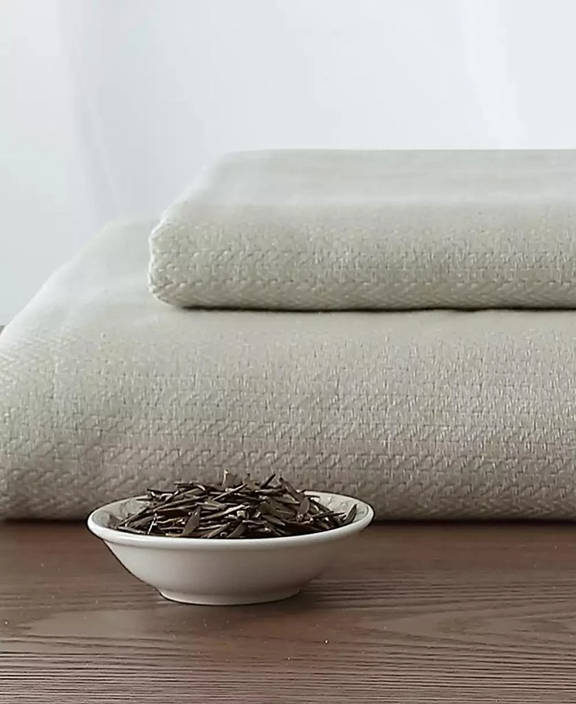 Uchino Natural Dyed Cotton Bath Towel, 55" x 28" 3