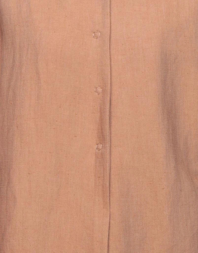 ANNIE P. Jacket 4