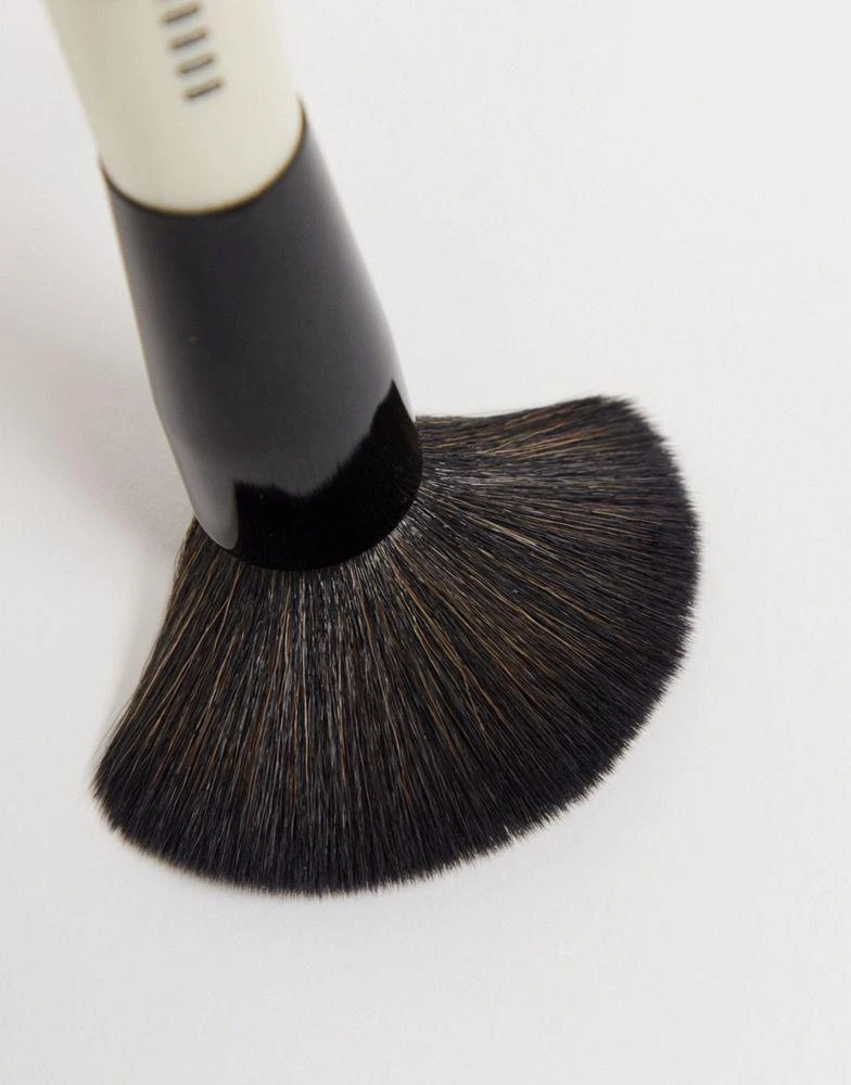 Bobbi Brown Bobbi Brown Bronzer Brush 3