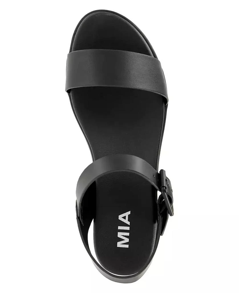 MIA Women's Kayci Platform Round Toe Sandals 4