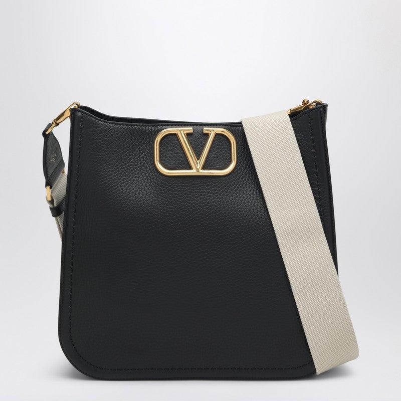【関税&送料込】Valentino Garavani Vlogo Signature Shoulder 19810054_44475717_600.jpg