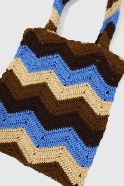 Urban Outfitters Reworked Crochet Tote Bag 03 2