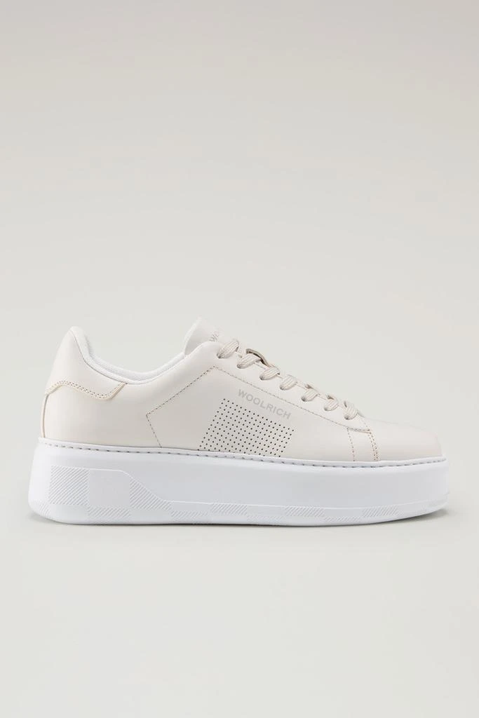 WO-FOOTWEAR Chunky Court Sneakers in Leather with Micro-Perforations - Women - Beige 1