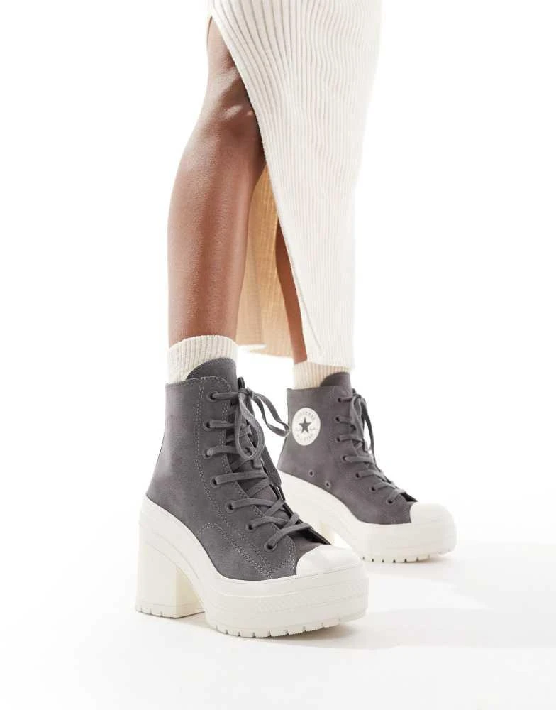 Converse Converse Chuck 70 De Luxe Hi Heel in grey 1