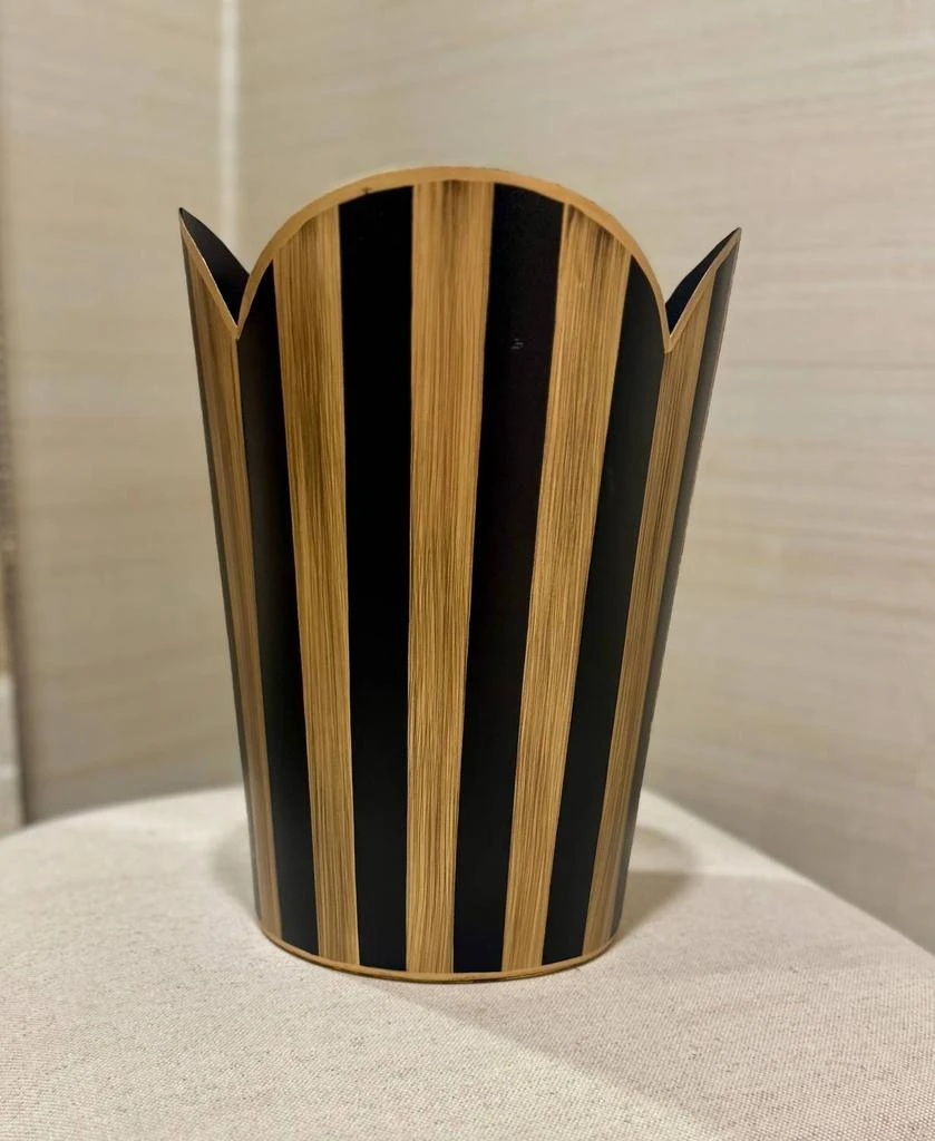 Jaye
s Studio Jaye
S Studio - Stripe Wastebasket