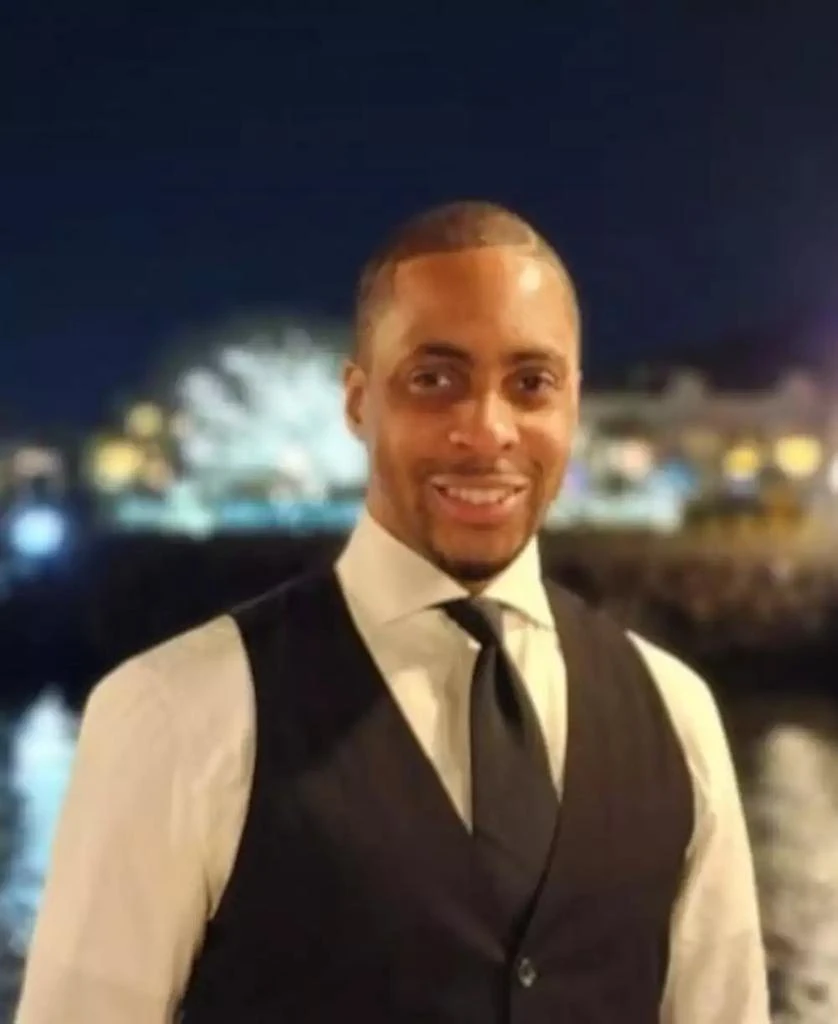 THINGS II COME Women
s Jacey Luxurious Pointed-Toe Kitten Heel Pumps 12