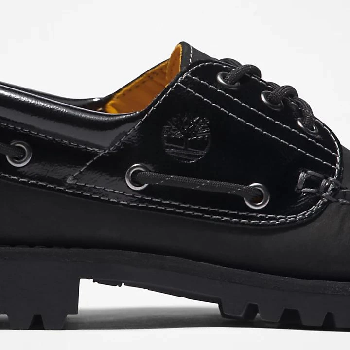 Timberland Timberland® 3-Eye Lug Handsewn Boat Shoe for Men in Black 7