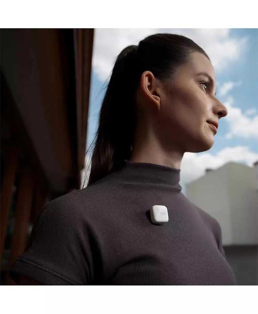 DJI Mic Mini Clip-On Transmitter with Built-In Microphone, Arctic White 3