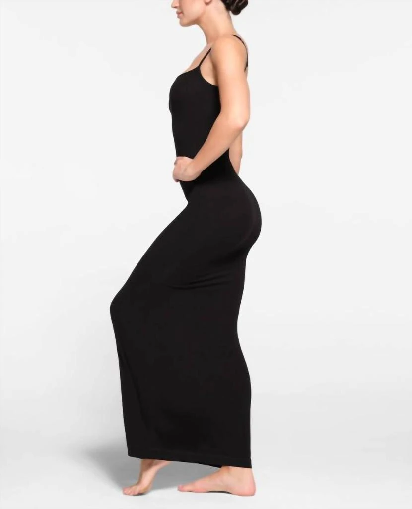 Shop Long Slip Dress In Onyx on Sale at BeyondStyle  Get 39% Off Long Slip  Dress In Onyx with Limited-Time Flash Deals, Exclusive Discounts, and  Special Offers. Enjoy Unbeatable Savings on