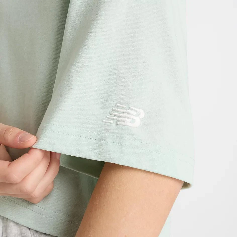 New Balance Athletics Flower Cropped T-Shirt 5