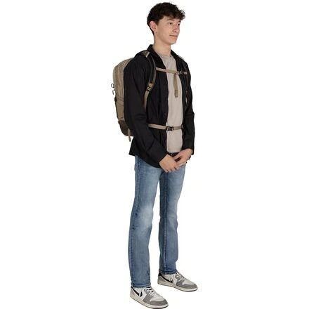 Osprey Comet 30L Backpack 6
